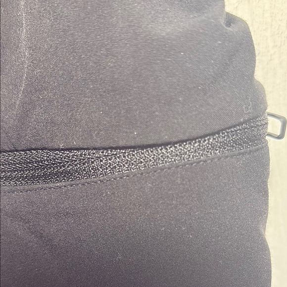 Lululemon Athletic Shorts with Elastic Waistband - Picture 5 of 10